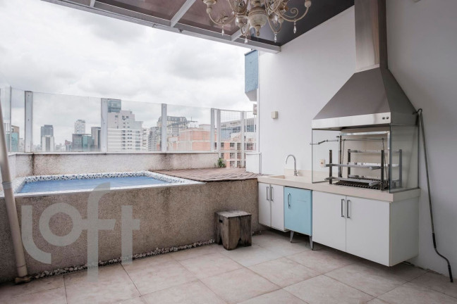 Foto do imóvel Cobertura com 3 Quartos à Venda, 250 m² em Vila Nova Conceição - São Paulo