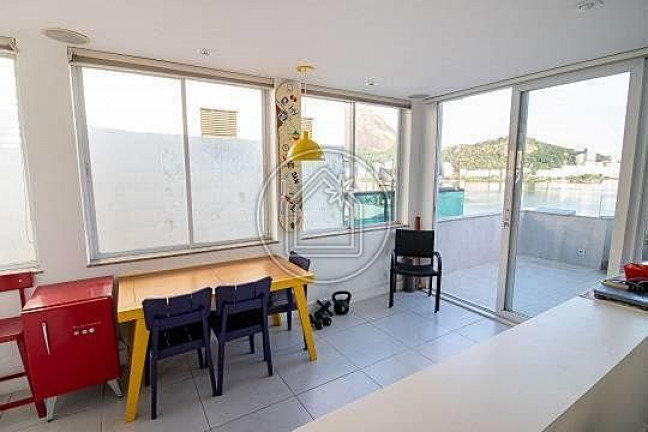 Imagem Cobertura com 2 Quartos à Venda, 115 m² em Lagoa - Rio De Janeiro