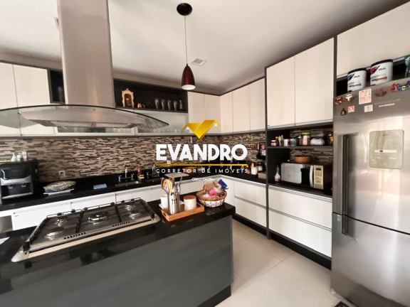 Imagem Casa com 3 Quartos à Venda, 450 m² em Jardim Das Américas - Cuiabá