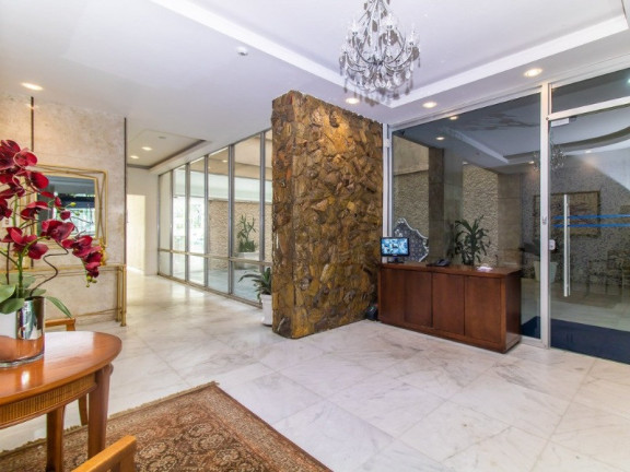 Imagem Apartamento com 3 Quartos à Venda, 174 m² em Centro Histórico - Porto Alegre Imagem Apartamento com 3 Quartos à Venda, 174 m² em Centro Histórico - Porto Alegre