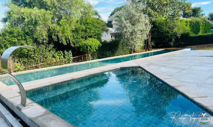 Imagem Sobrado com 5 Quartos à Venda, 437 m² em Residencial Aldeia Do Vale - Goiânia