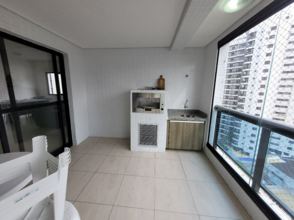 Imagem Apartamento com 3 Quartos à Venda, 110 m² em Pitangueiras - Guarujá