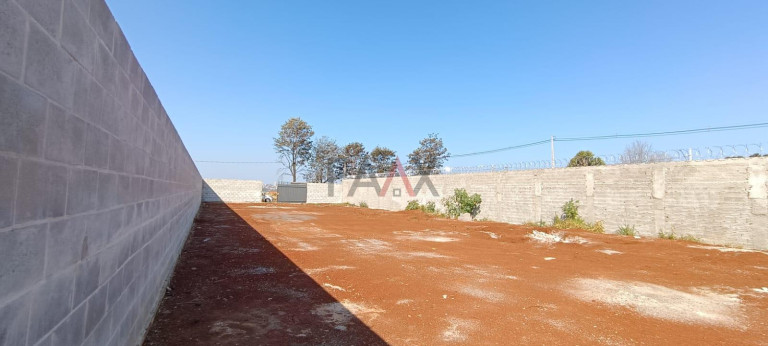 Imagem Terreno para Alugar, 600 m² em Jardim Das Américas - Guarapuava Imagem Terreno para Alugar, 600 m² em Jardim Das Américas - Guarapuava