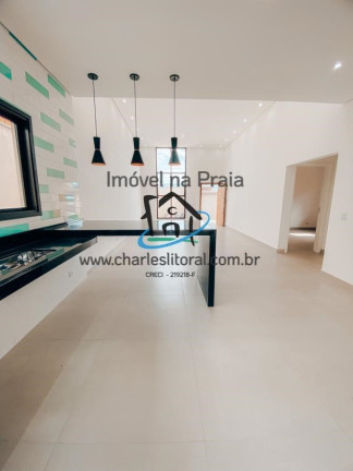 Imagem Casa com 3 Quartos à Venda, 360 m² em Pontal De Santa Marina - Caraguatatuba