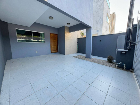 Imagem Sobrado com 3 Quartos à Venda, 180 m² em Praia Dos Amores - Balneário Camboriú Imagem Sobrado com 3 Quartos à Venda, 180 m² em Praia Dos Amores - Balneário Camboriú
