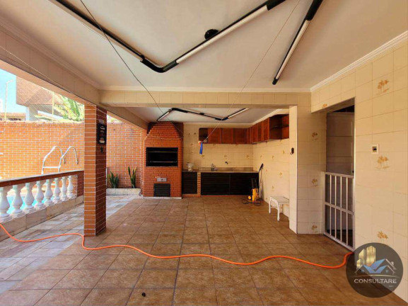 Imagem Casa com 3 Quartos à Venda, 267 m² em Campo Grande - Santos