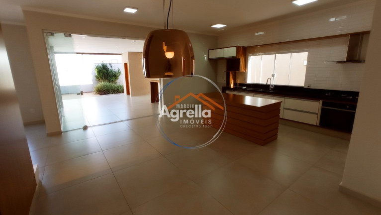Imagem Imóvel com 3 Quartos à Venda, 263 m² em Condomínio Residencial Dos Jequitibás - Mogi Mirim Imagem Imóvel com 3 Quartos à Venda, 263 m² em Condomínio Residencial Dos Jequitibás - Mogi Mirim