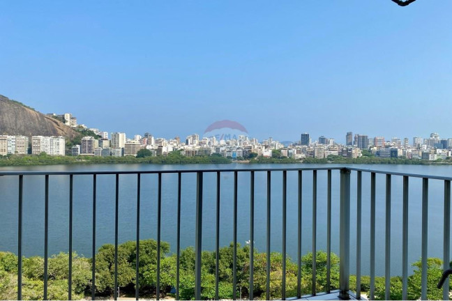 Imagem Apartamento com 3 Quartos à Venda, 134 m² em Lagoa - Rio De Janeiro