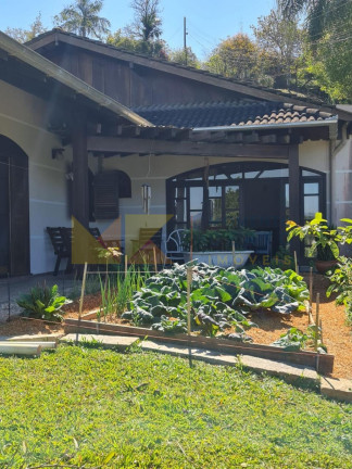 Imagem Casa com 4 Quartos à Venda, 240 m² em Nova Esperança - Blumenau