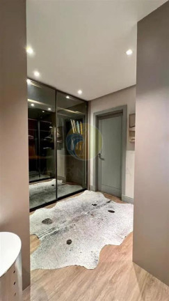 Imagem Apartamento com 3 Quartos à Venda, 184 m² em Centro - Balneário Camboriú