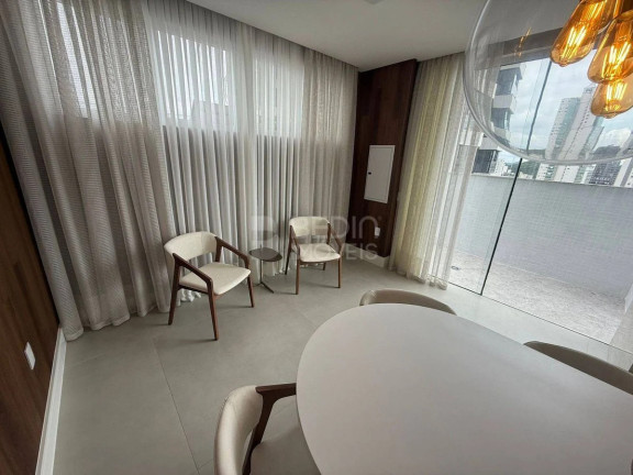 Imagem Cobertura com 4 Quartos à Venda, 326 m² em Centro - Balneário Camboriú