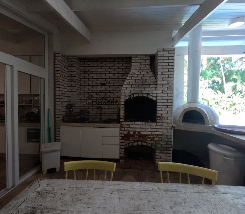 Imagem Casa com 6 Quartos à Venda, 300 m² em Maresias - São Sebastião Imagem Casa com 6 Quartos à Venda, 300 m² em Maresias - São Sebastião