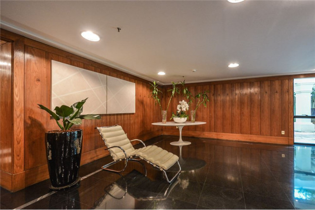 Imagem Apartamento com 2 Quartos à Venda, 65 m² em Moema - São Paulo
