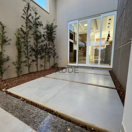 Imagem Casa com 3 Quartos à Venda, 288 m² em Santa Clara - Sorriso