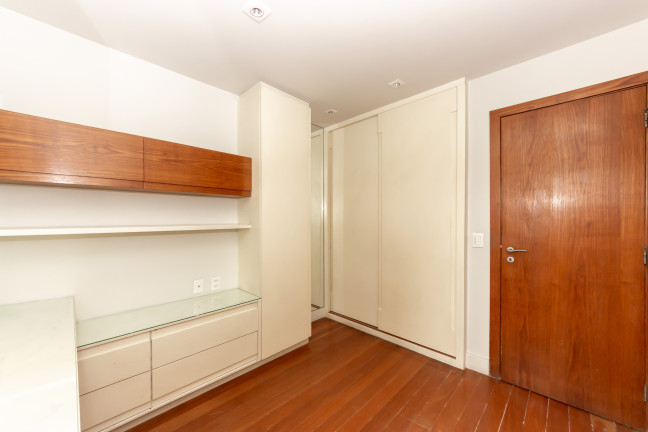 Imagem Apartamento com 4 Quartos à Venda, 185 m² em Vila Mariana - São Paulo Imagem Apartamento com 4 Quartos à Venda, 185 m² em Vila Mariana - São Paulo