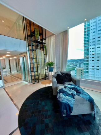 Imagem Apartamento com 7 Quartos à Venda, 600 m² em Centro - Balneário Camboriú Imagem Apartamento com 7 Quartos à Venda, 600 m² em Centro - Balneário Camboriú