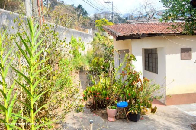 Imagem Chácara à Venda, em Bairro Chácara Vista Alegre - Cotia Imagem Chácara à Venda, em Bairro Chácara Vista Alegre - Cotia