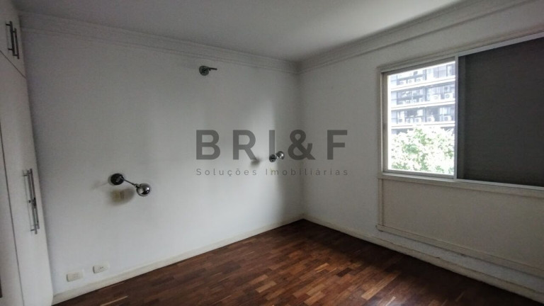Imagem Apartamento com 2 Quartos para Alugar, 119 m² em Brooklin - São Paulo Imagem Apartamento com 2 Quartos para Alugar, 119 m² em Brooklin - São Paulo