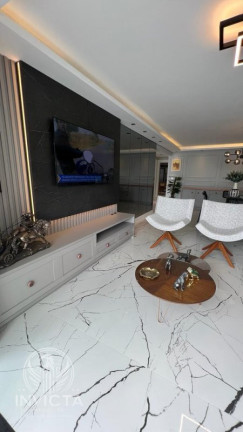 Imagem Apartamento com 3 Quartos à Venda, 225 m² em Centro - Balneário Camboriú Imagem Apartamento com 3 Quartos à Venda, 225 m² em Centro - Balneário Camboriú