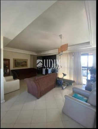 Imagem Apartamento com 3 Quartos à Venda, 135 m² em Centro - Campos Dos Goytacazes