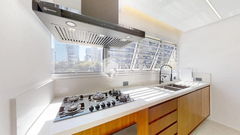 Imagem Apartamento com 3 Quartos à Venda, 237 m² em Itaim Bibi - São Paulo