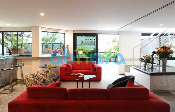 Imagem Cobertura com 4 Quartos à Venda, 560 m² em Leblon - Rio De Janeiro Imagem Cobertura com 4 Quartos à Venda, 560 m² em Leblon - Rio De Janeiro