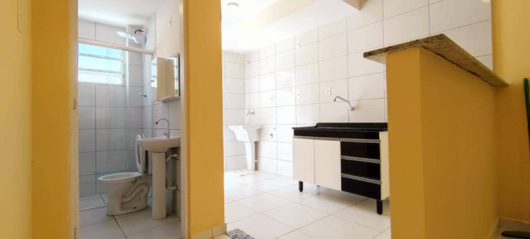 Imagem Apartamento com 2 Quartos à Venda,  em Lopes De Oliveira - Sorocaba