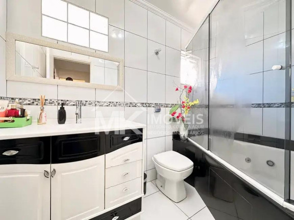 Imagem Casa com 4 Quartos à Venda, 180 m² em Centro - Piraquara Imagem Casa com 4 Quartos à Venda, 180 m² em Centro - Piraquara
