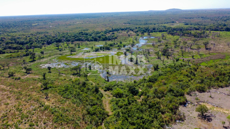 Imagem Imóvel com 4 Quartos à Venda, 281 m² em área Rural De Formosa - Formosa