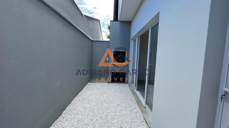 Imagem Imóvel com 2 Quartos à Venda, 121 m² em Centro - Balneário Piçarras Imagem Imóvel com 2 Quartos à Venda, 121 m² em Centro - Balneário Piçarras