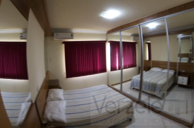 Imagem Apartamento com 3 Quartos para Temporada, 180 m² em Meia Praia - Itapema Imagem Apartamento com 3 Quartos para Temporada, 180 m² em Meia Praia - Itapema