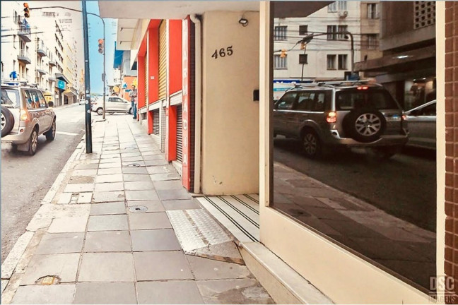 Imagem Apartamento com 1 Quarto à Venda, 28 m² em Centro Histórico - Porto Alegre