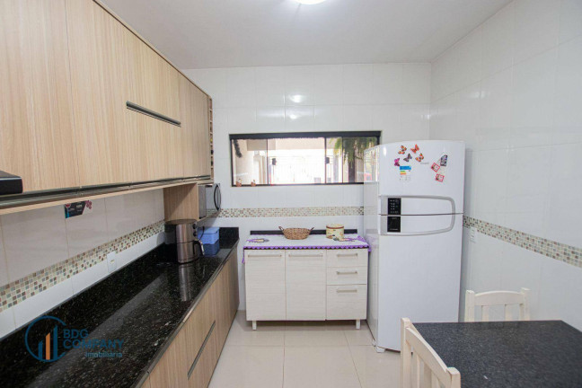 Imagem Sobrado com 3 Quartos à Venda, 126 m² em Orfãs - Ponta Grossa