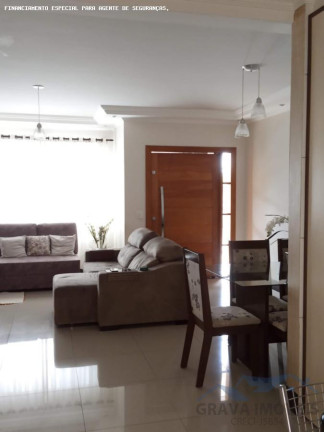 Imagem Casa com 3 Quartos à Venda, 140 m² em São Jose Iii - Sarandi Imagem Casa com 3 Quartos à Venda, 140 m² em São Jose Iii - Sarandi