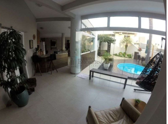 Imagem Casa com 3 Quartos à Venda, 304 m² em Ariribá - Balneário Camboriú