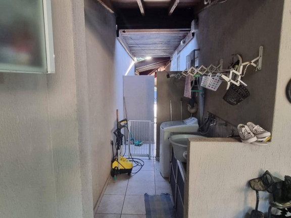 Imagem Casa com 3 Quartos à Venda, 204 m² em Centro - Campo Grande