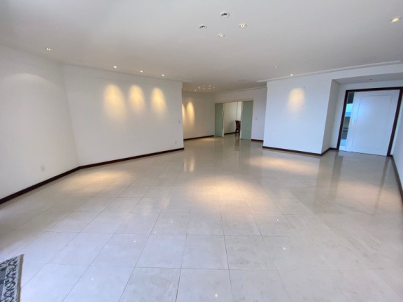 Imagem Imóvel com 4 Quartos à Venda, 267 m² em Rio Vermelho - Salvador Imagem Imóvel com 4 Quartos à Venda, 267 m² em Rio Vermelho - Salvador