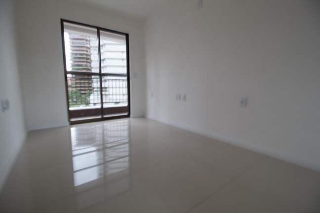 Imagem Apartamento com 3 Quartos à Venda, 164 m² em Meireles - Fortaleza Imagem Apartamento com 3 Quartos à Venda, 164 m² em Meireles - Fortaleza