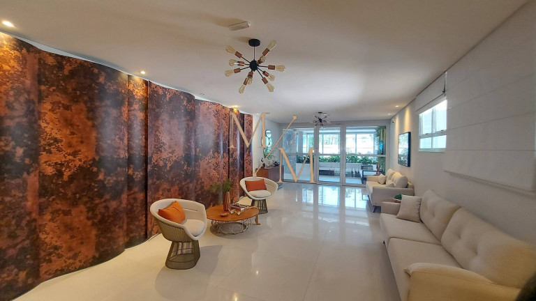 Apartamento com 2 Quartos à Venda, 75 m² em Embaré - Santos