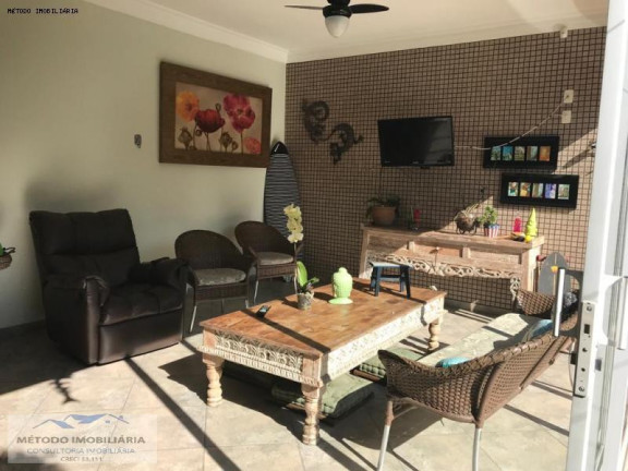 Imagem Casa com 2 Quartos à Venda, 245 m² em Vila Curuça - Santo André