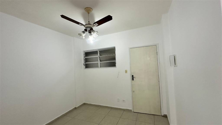 Imagem Kitnet com 1 Quarto à Venda, 32 m² em Aviação - Praia Grande