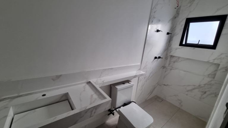 Imagem Casa com 5 Quartos à Venda, 350 m² em Jardim Do Golf I - Jandira