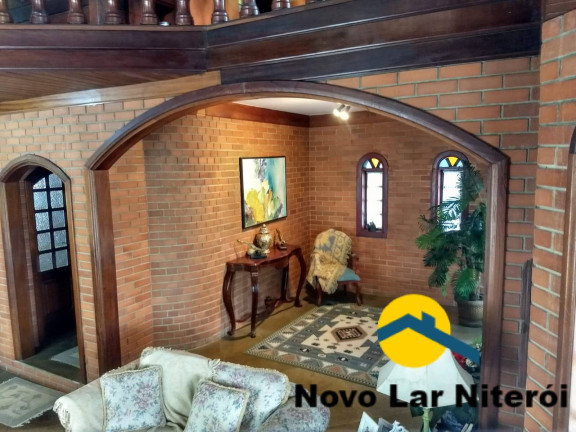 Imagem Casa com 5 Quartos à Venda, 350 m² em Camboinhas - Niterói