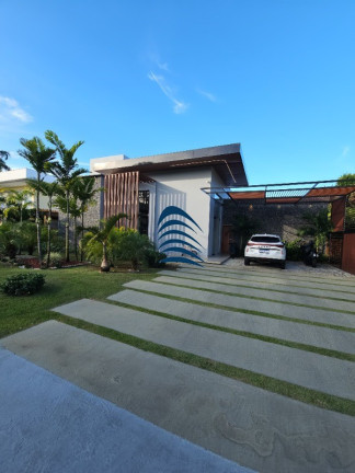Imagem Casa com 3 Quartos à Venda, 270 m² em Busca Vida - Camaçari
