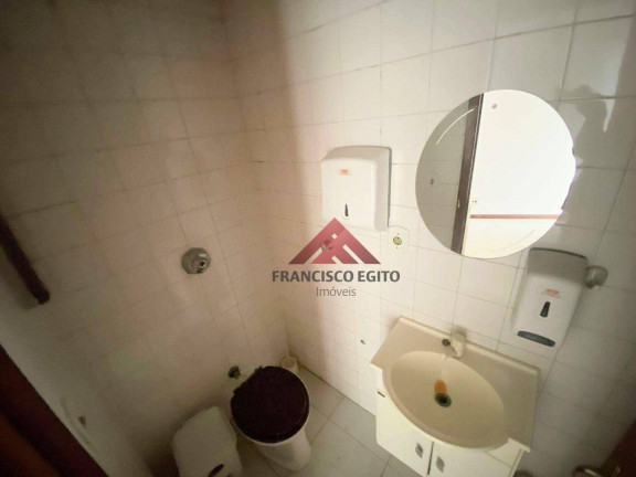 Imagem Sala Comercial à Venda ou Locação, 32 m² em Centro - Niterói Imagem Sala Comercial à Venda ou Locação, 32 m² em Centro - Niterói