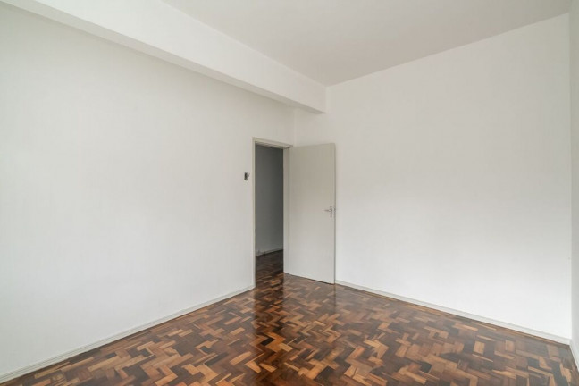 Imagem Imóvel com 1 Quarto à Venda, 48 m² em Passo Da Areia - Porto Alegre Imagem Imóvel com 1 Quarto à Venda, 48 m² em Passo Da Areia - Porto Alegre