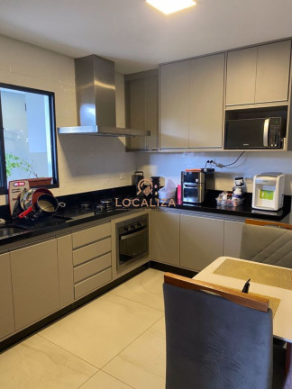 Imagem Casa com 3 Quartos à Venda, 246 m² em Chácaras Pousada Do Vale - São José Dos Campos Imagem Casa com 3 Quartos à Venda, 246 m² em Chácaras Pousada Do Vale - São José Dos Campos