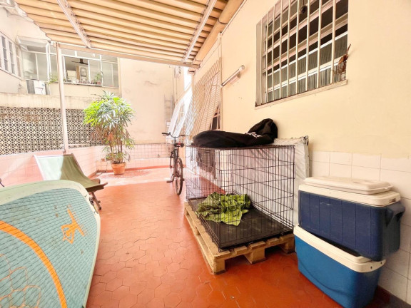 Imagem Imóvel com 4 Quartos à Venda, 167 m² em Ipanema - Rio De Janeiro Imagem Imóvel com 4 Quartos à Venda, 167 m² em Ipanema - Rio De Janeiro