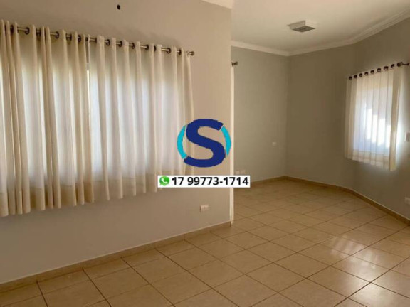Imagem Casa com 3 Quartos à Venda, 242 m² em Centro - Fernandópolis Imagem Casa com 3 Quartos à Venda, 242 m² em Centro - Fernandópolis