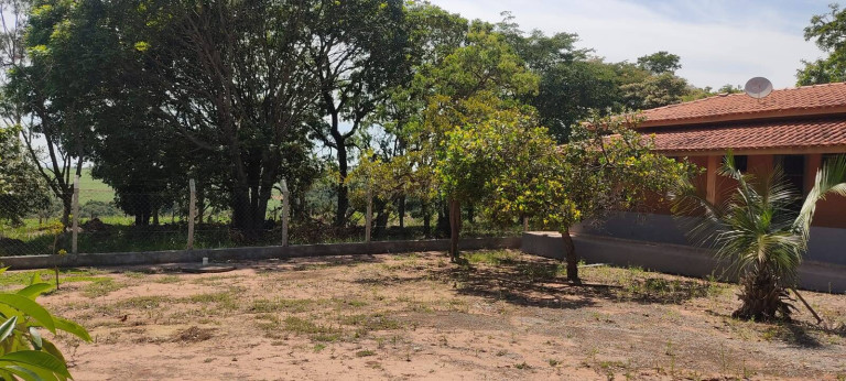 Imagem Chácara com 2 Quartos à Venda, 1 m² em Cerrado - Alambari Imagem Chácara com 2 Quartos à Venda, 1 m² em Cerrado - Alambari